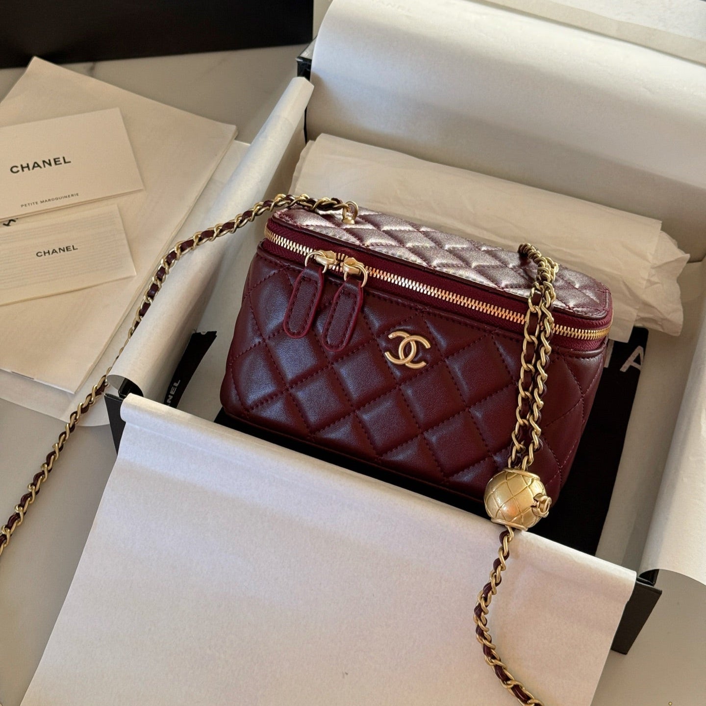 Mini Golden Ball Chain Box Bag