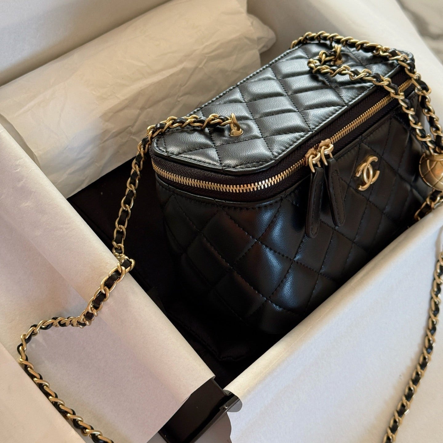 Mini Golden Ball Chain Box Bag