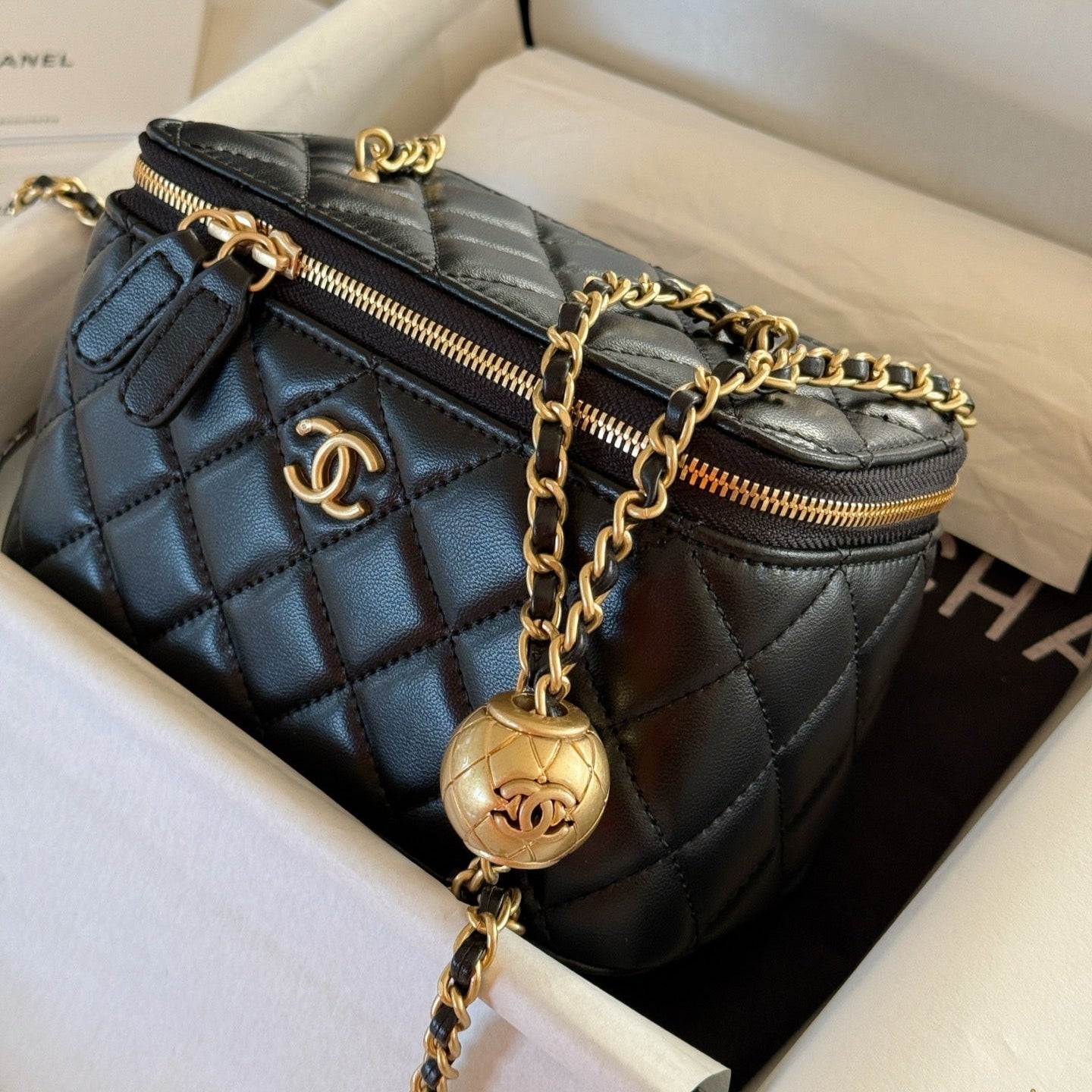 Mini Golden Ball Chain Box Bag