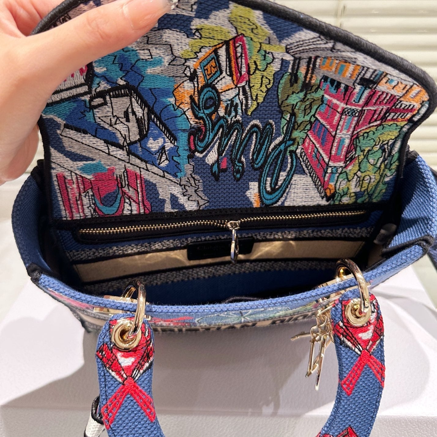 Embroidered Women's Crossbody Handbag
