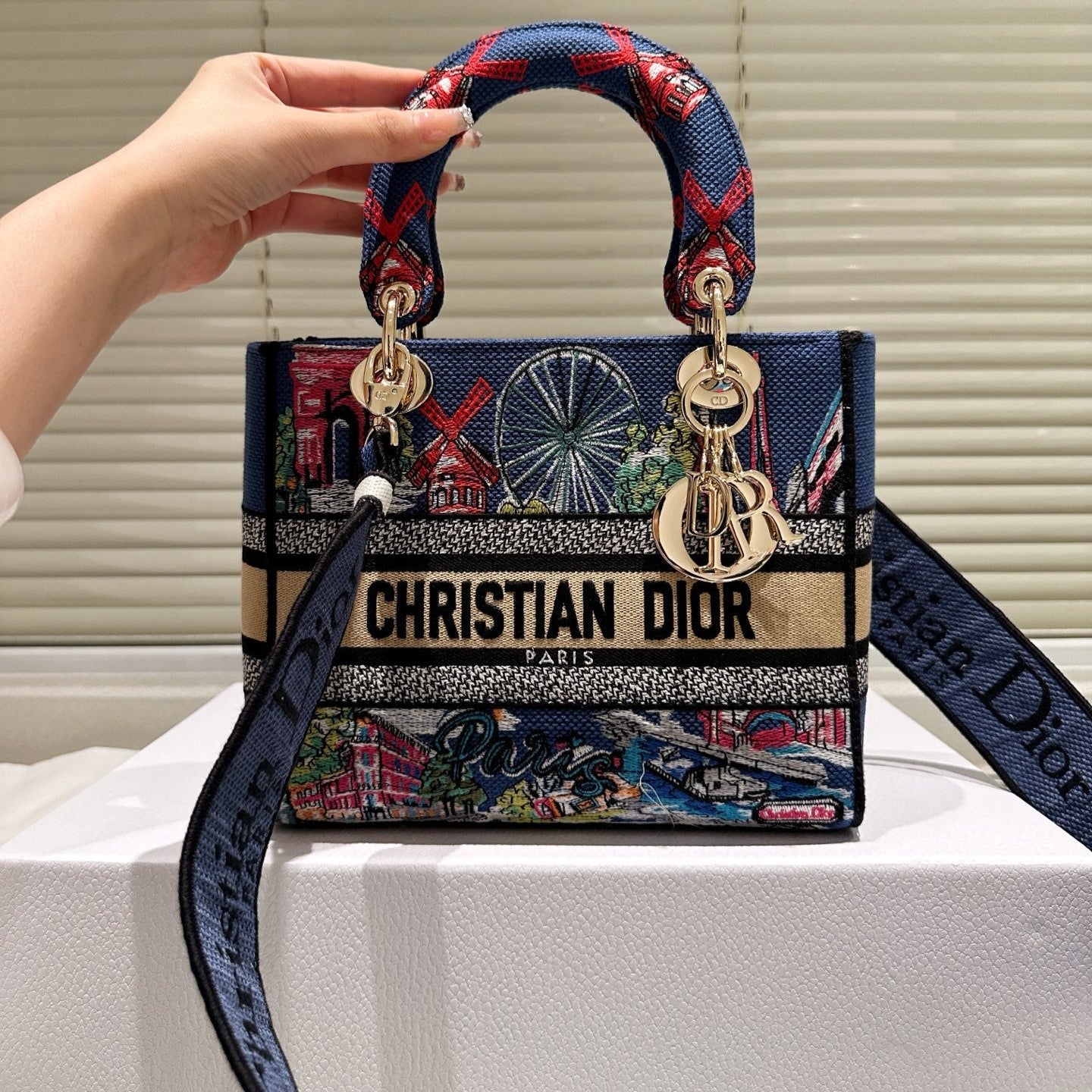 Embroidered Women's Crossbody Handbag
