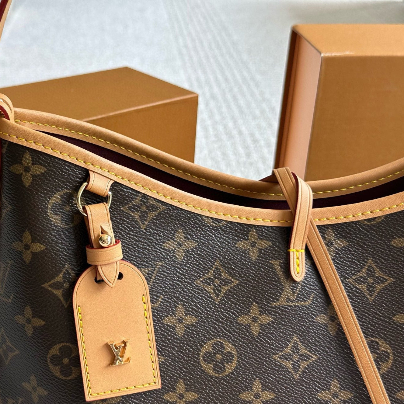Medium Leather Crossbody Bag