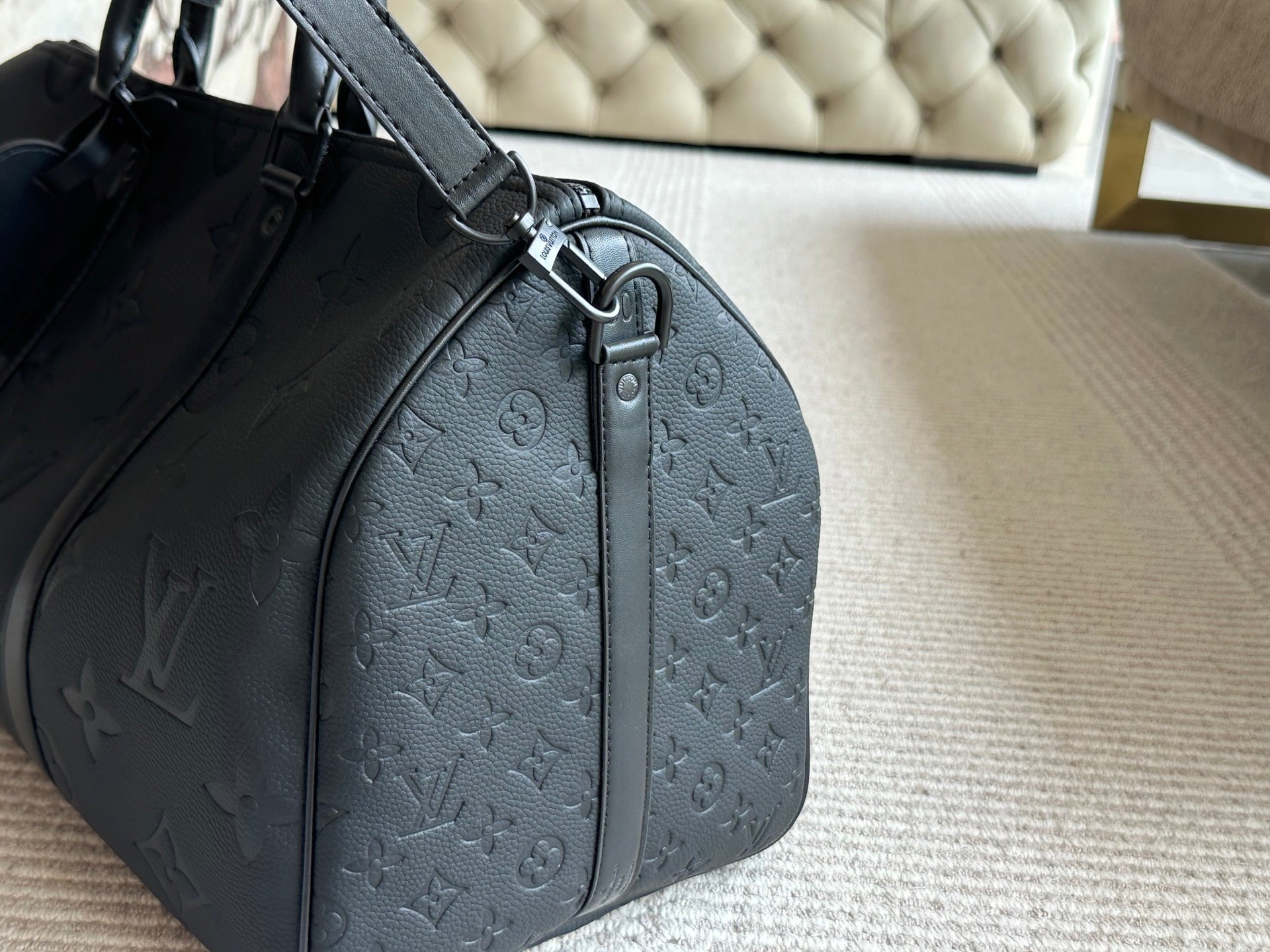 Neutral Versatile Travel Bag