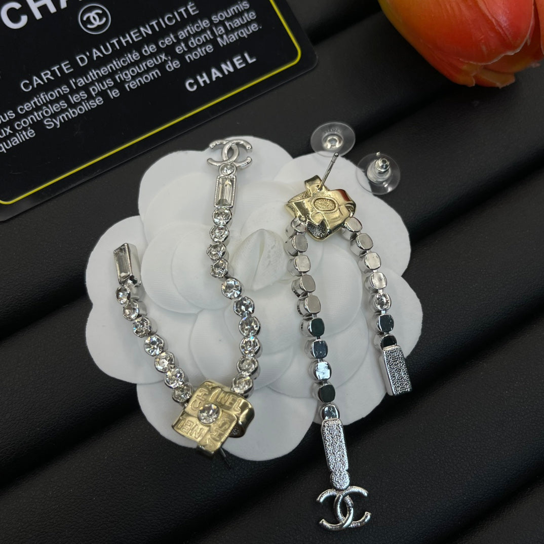Elegant diamond tassel earrings