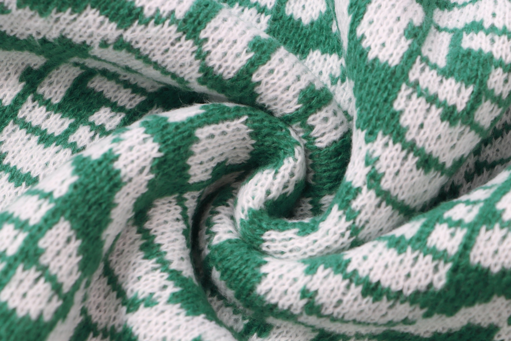 Knitted cashmere sweatshirt