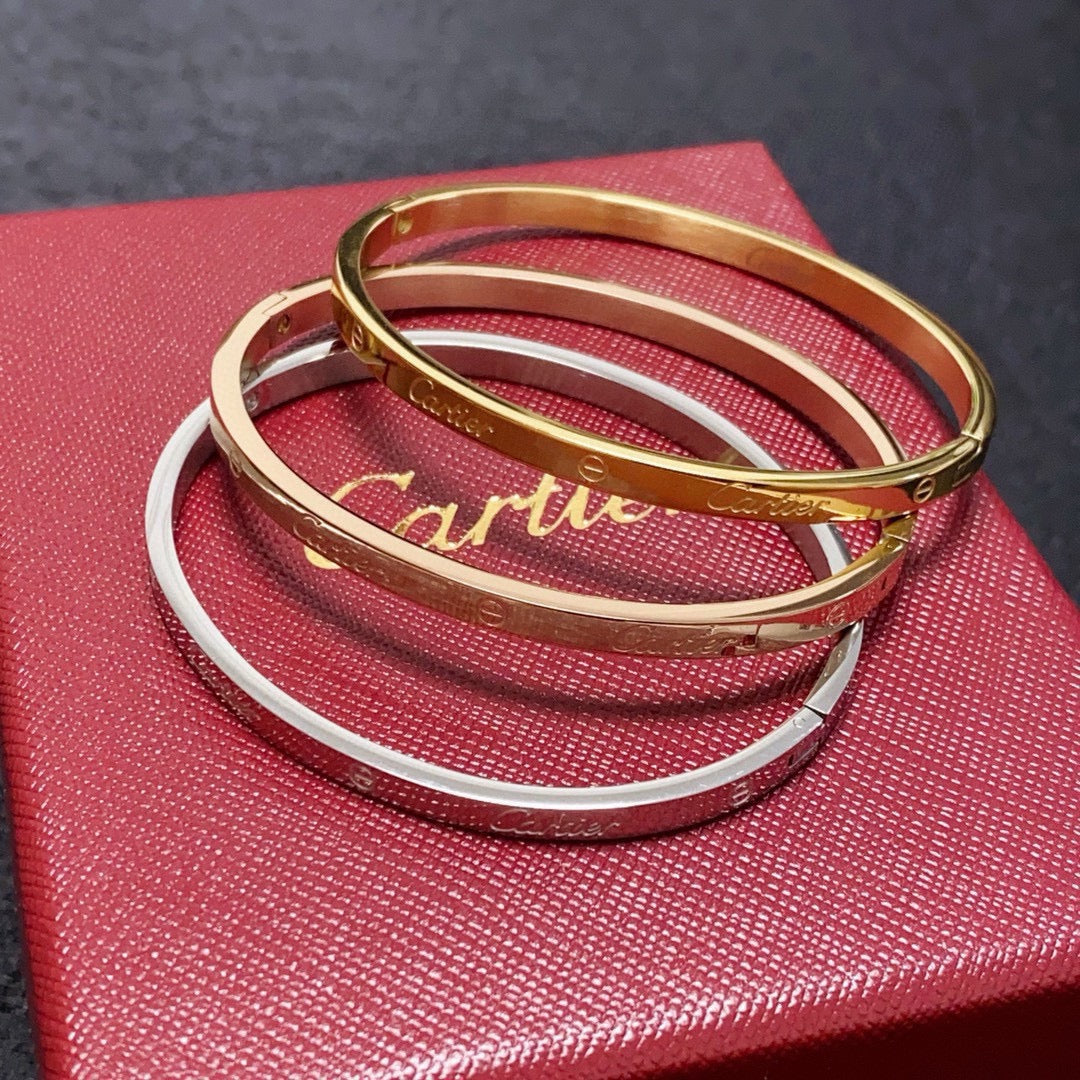 Classic love small model bracelet