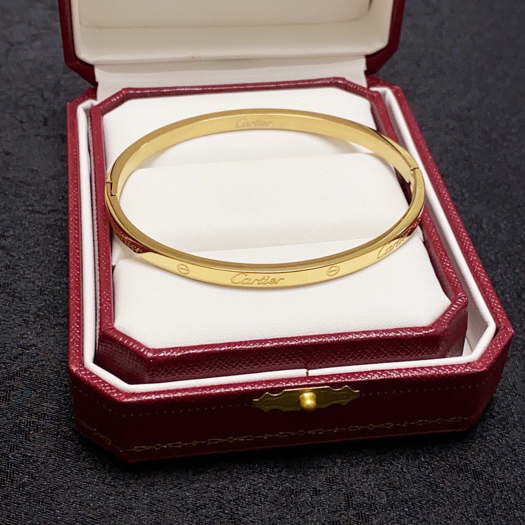 Classic love small model bracelet