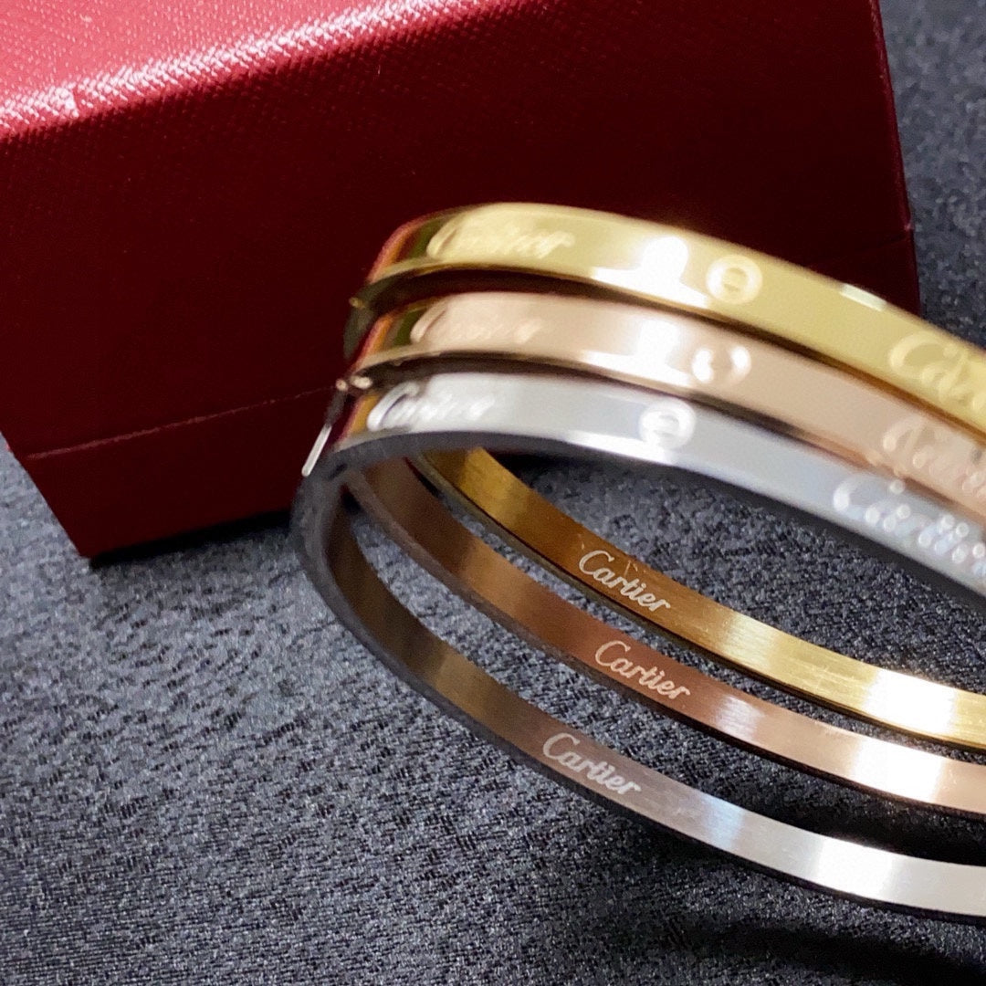 Classic love small model bracelet