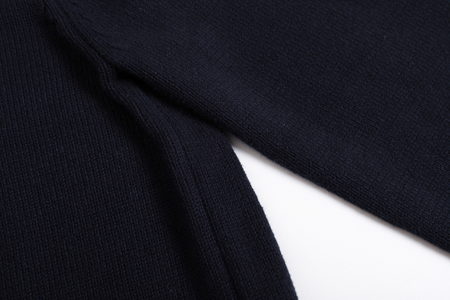 Knitted cashmere sweatshirt