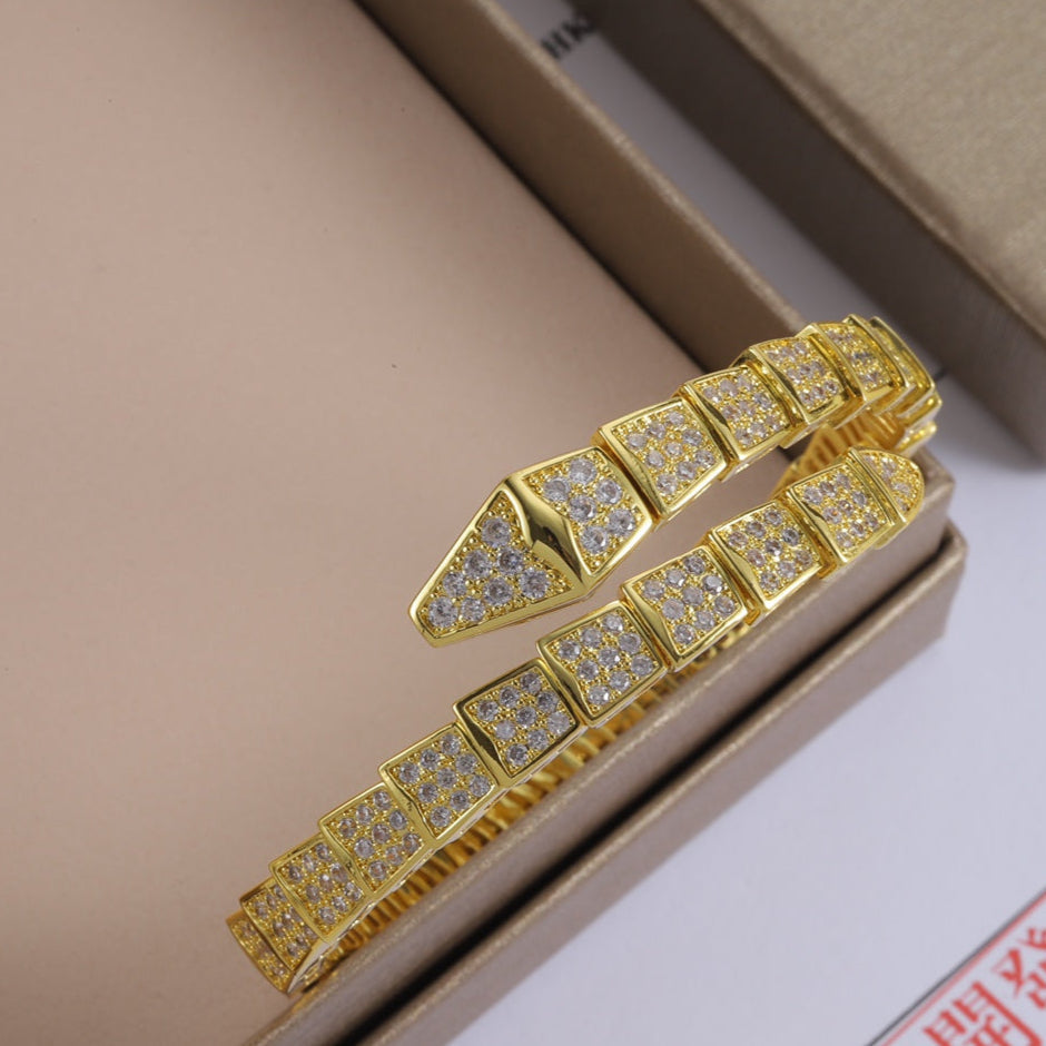 Snake-shaped full diamond coil bracelet