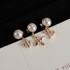 Pearl Flower Earrings Three-piece Set