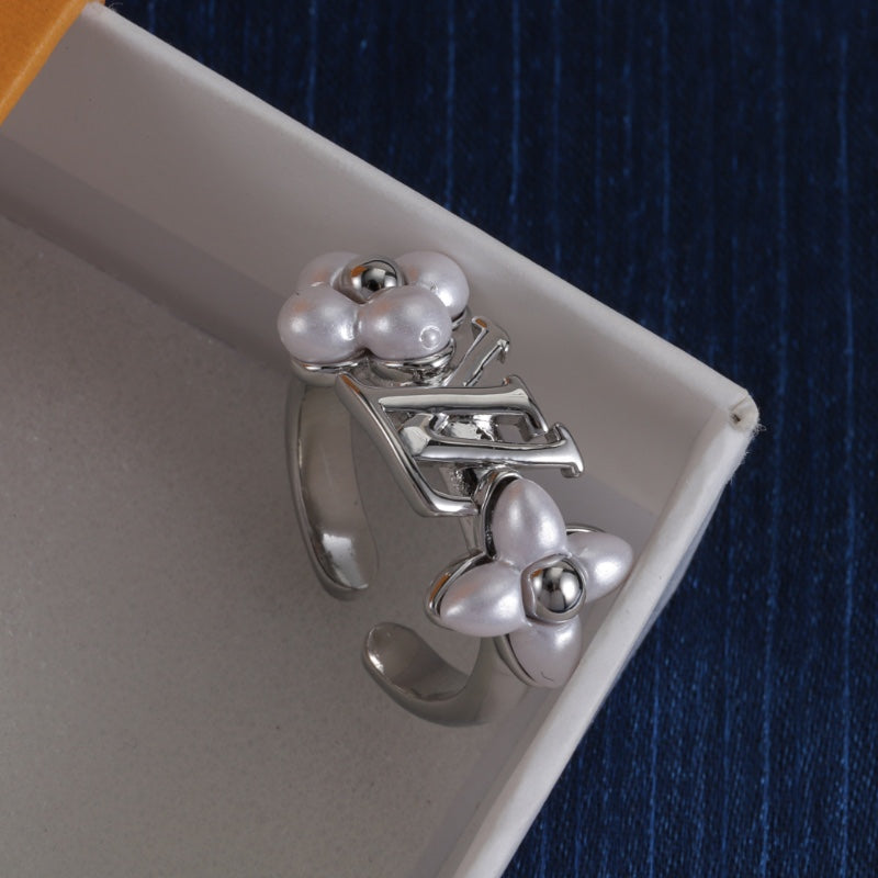 Pearl Flower Open Ring