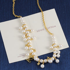 Fashionable double-layer pearl necklace
