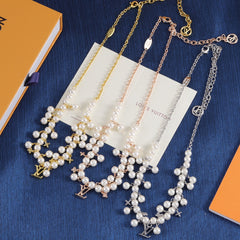 Fashionable double-layer pearl necklace