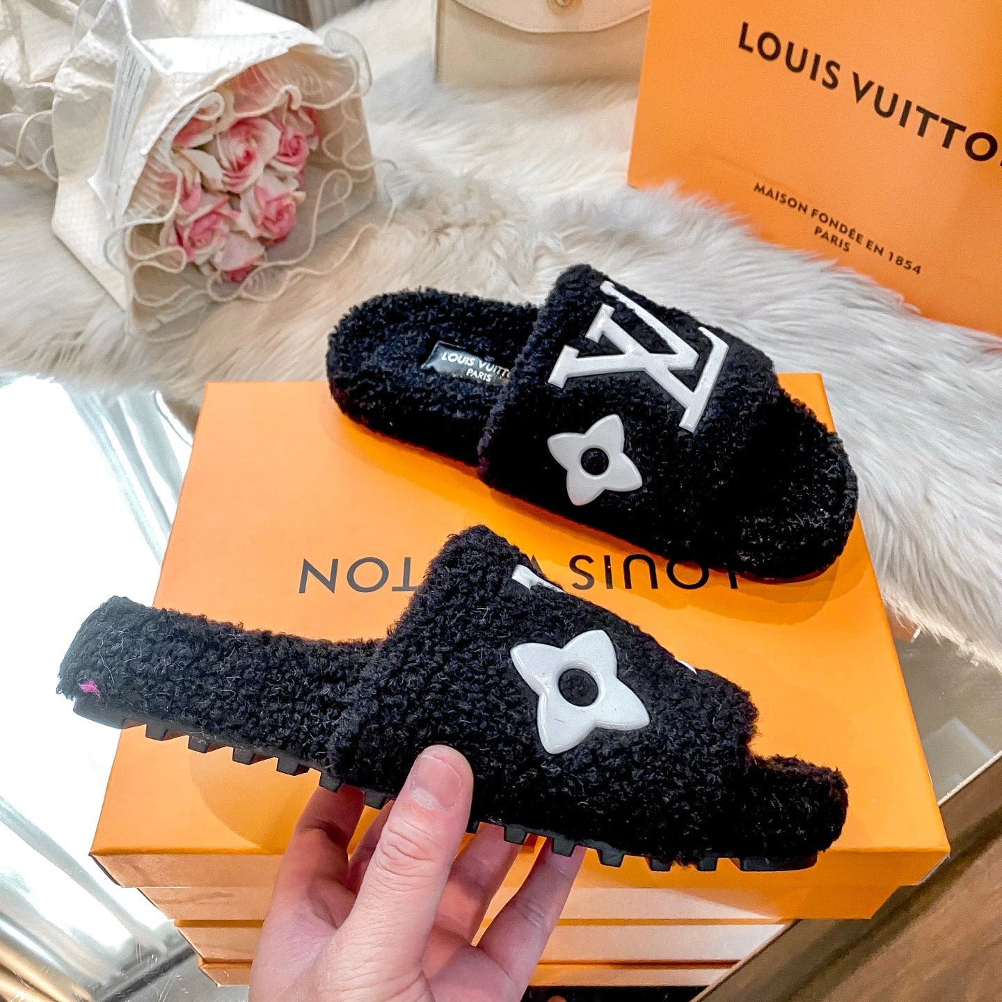 4 Colors Couple Lambswool Slippers