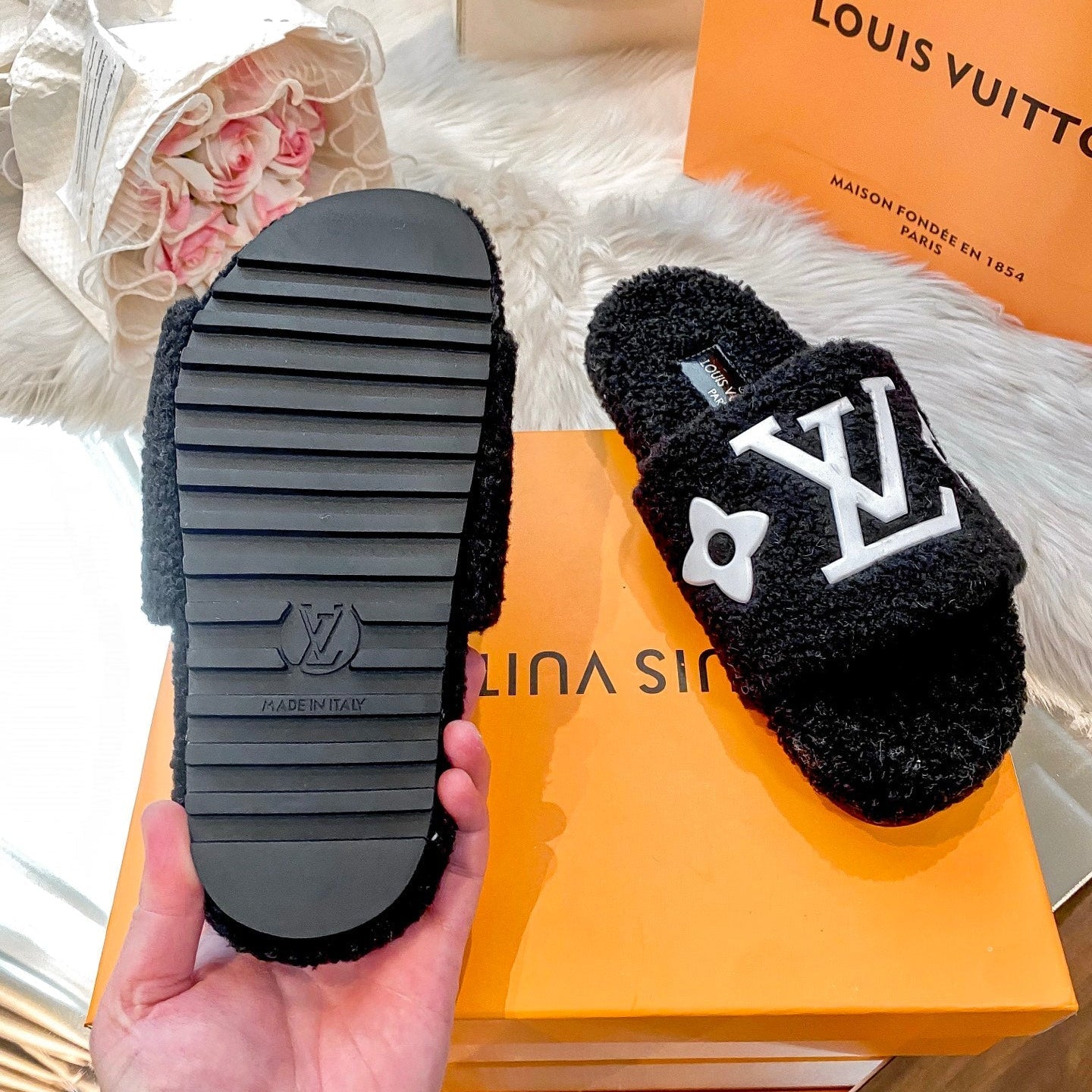 4 Colors Couple Lambswool Slippers