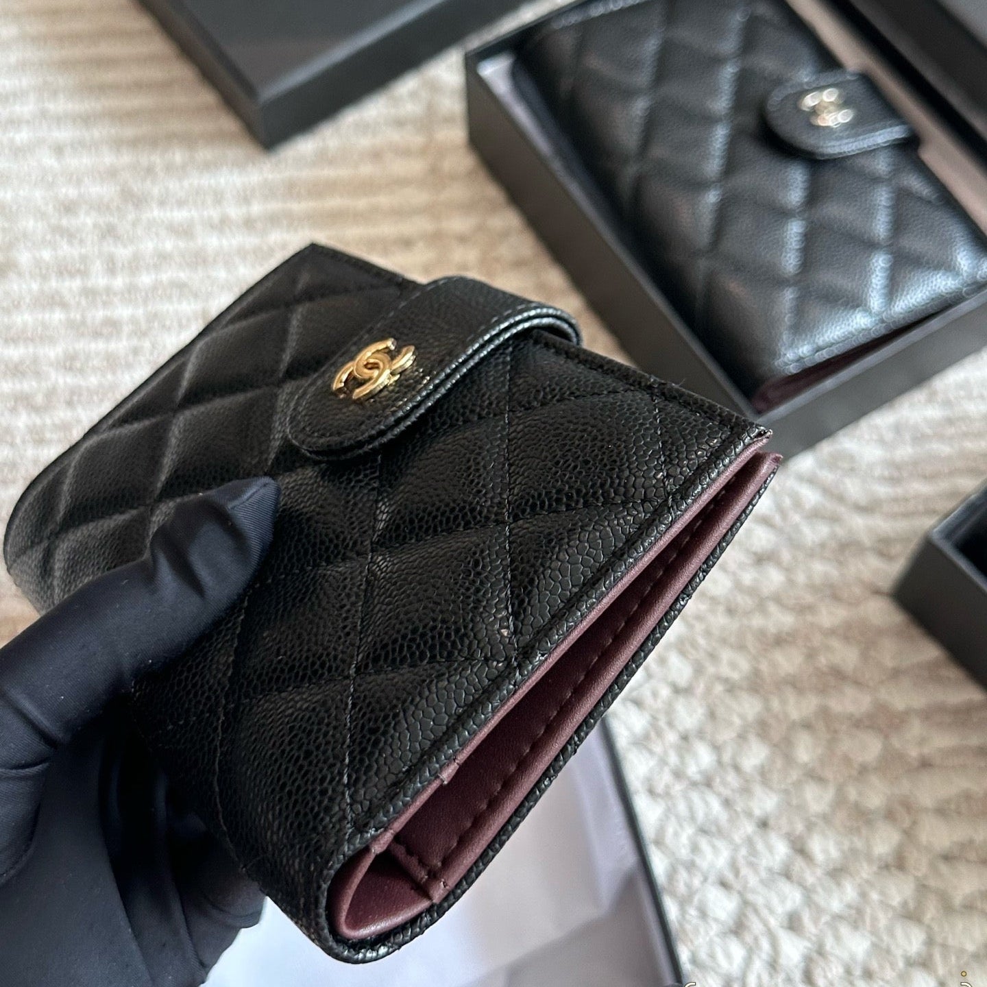 Classic women's leather card holder wallet