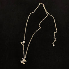 Sparkling Diamond Star Necklace