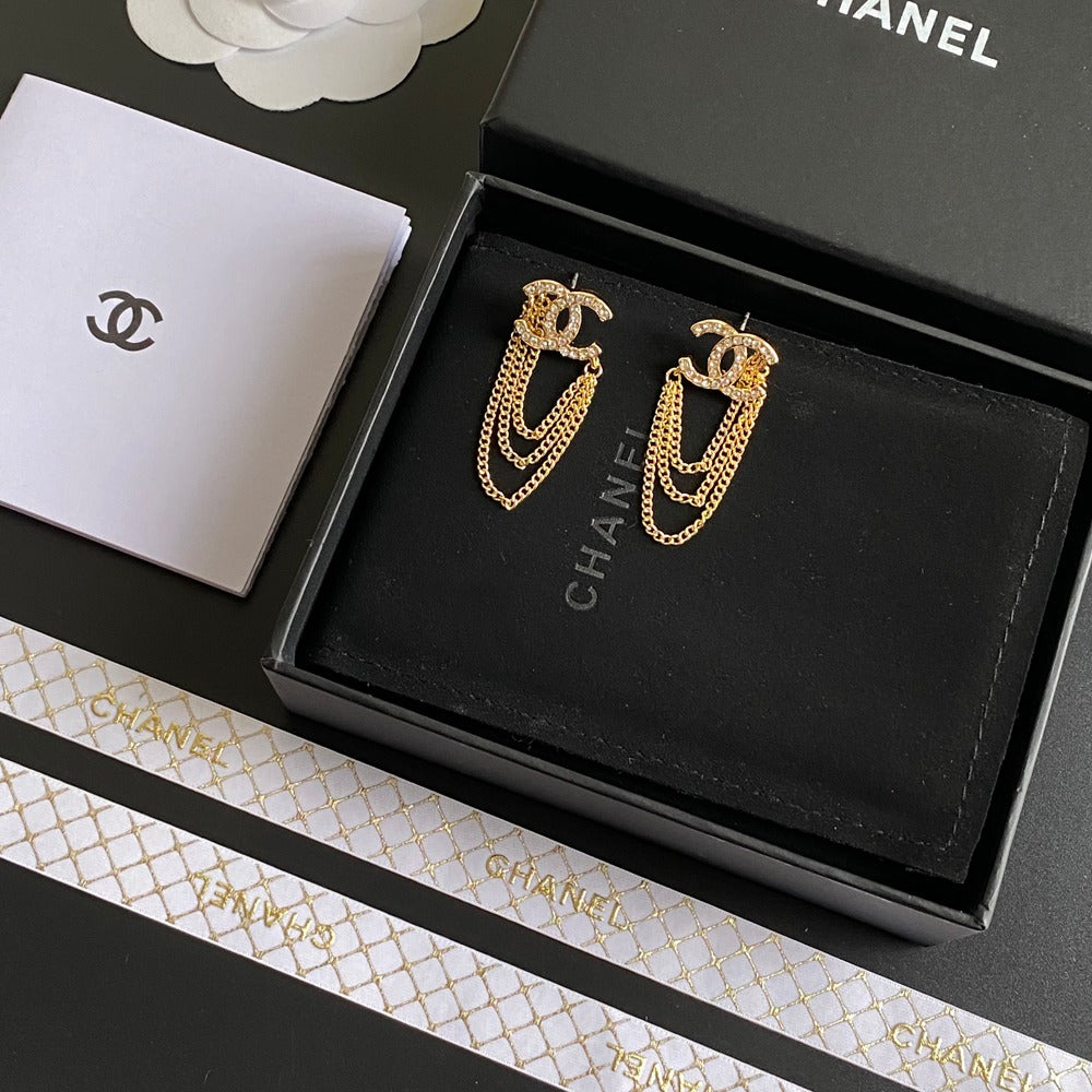 Versatile Tassel Pearl Earrings
