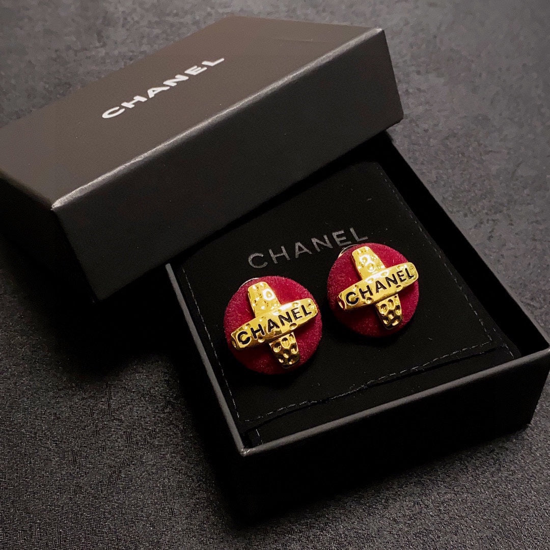 Temperament Red Velvet Earrings