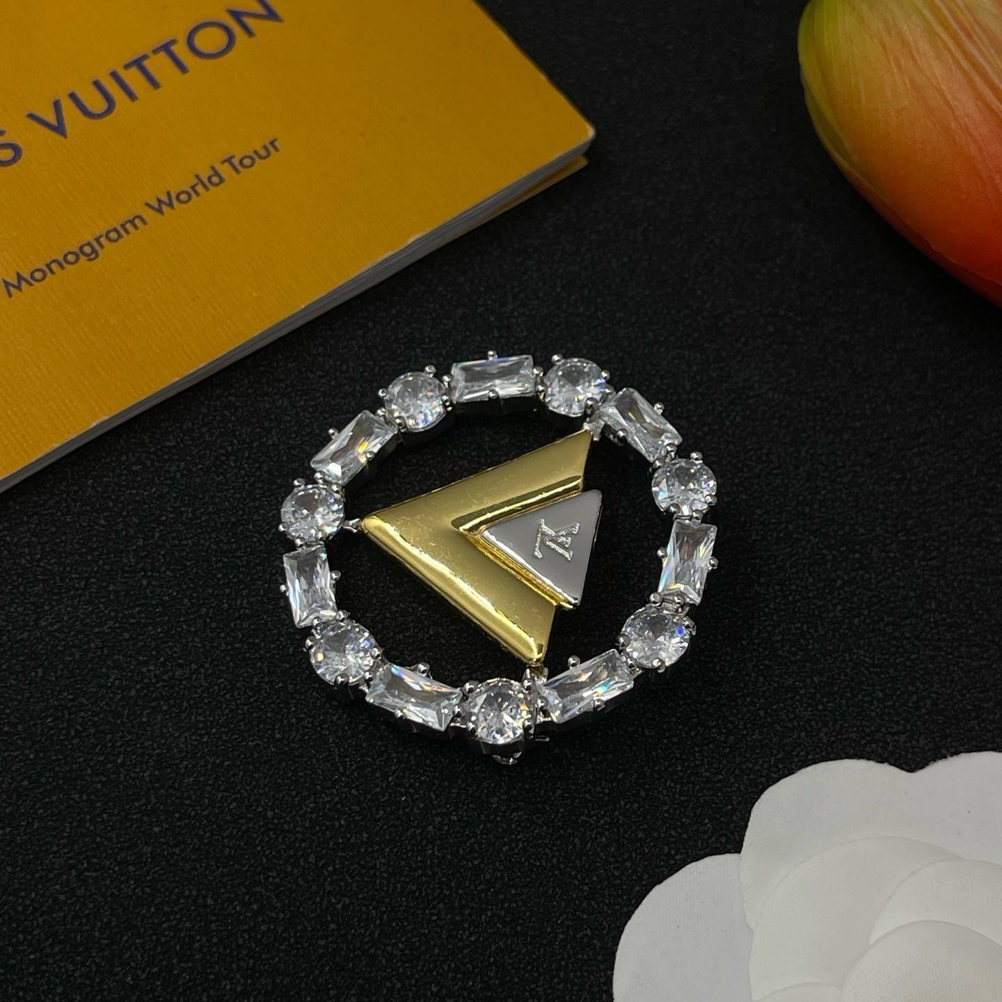 Sparkling Diamond Round Brooch