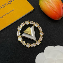 Sparkling Diamond Round Brooch