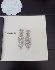 Bow Maple Leaf Earrings