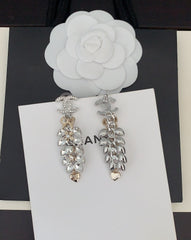 Bow Maple Leaf Earrings