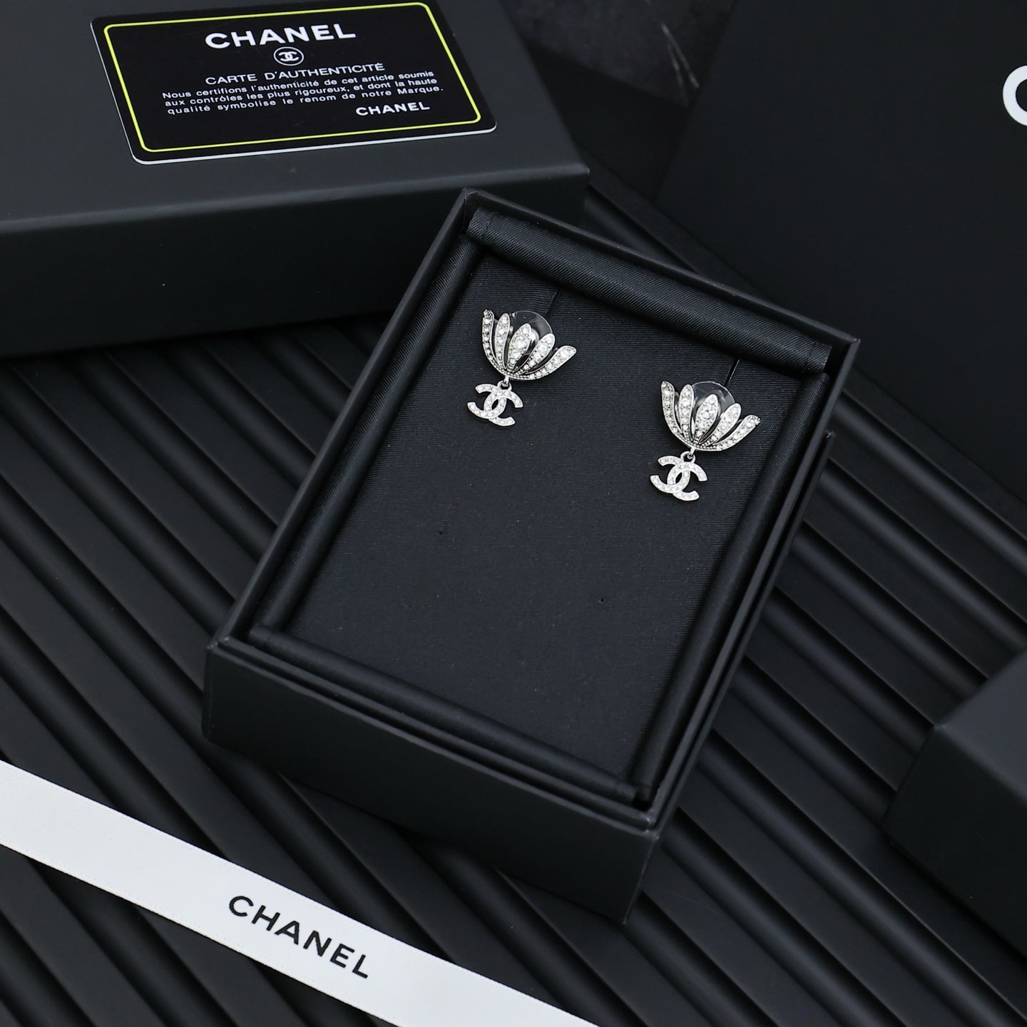 Crown Full Diamond Earrings
