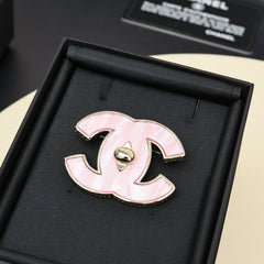 Ice-clear Jelly Pink Letter Brooch