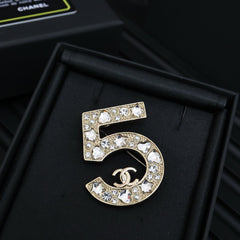 Dazzling Diamond 5 Brooch