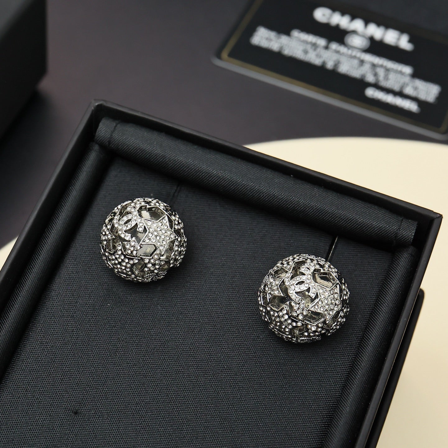 Hollow Star Hemisphere Earrings
