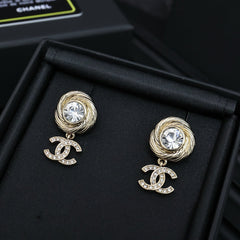 Spinning Thread Diamond Earrings
