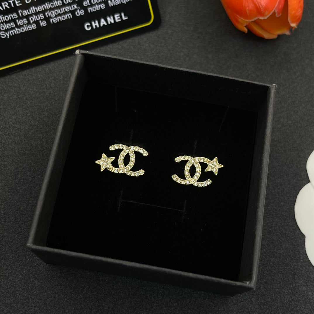 Versatile diamond star earrings