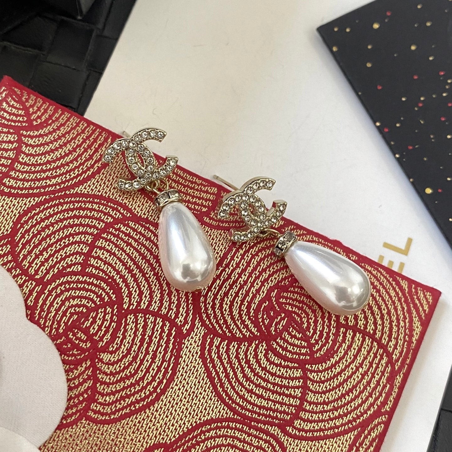 Stylish Pearl Drop Earrings
