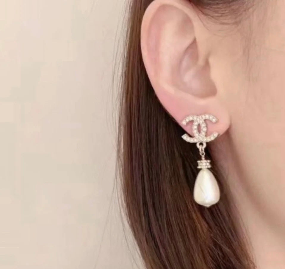 Stylish Pearl Drop Earrings