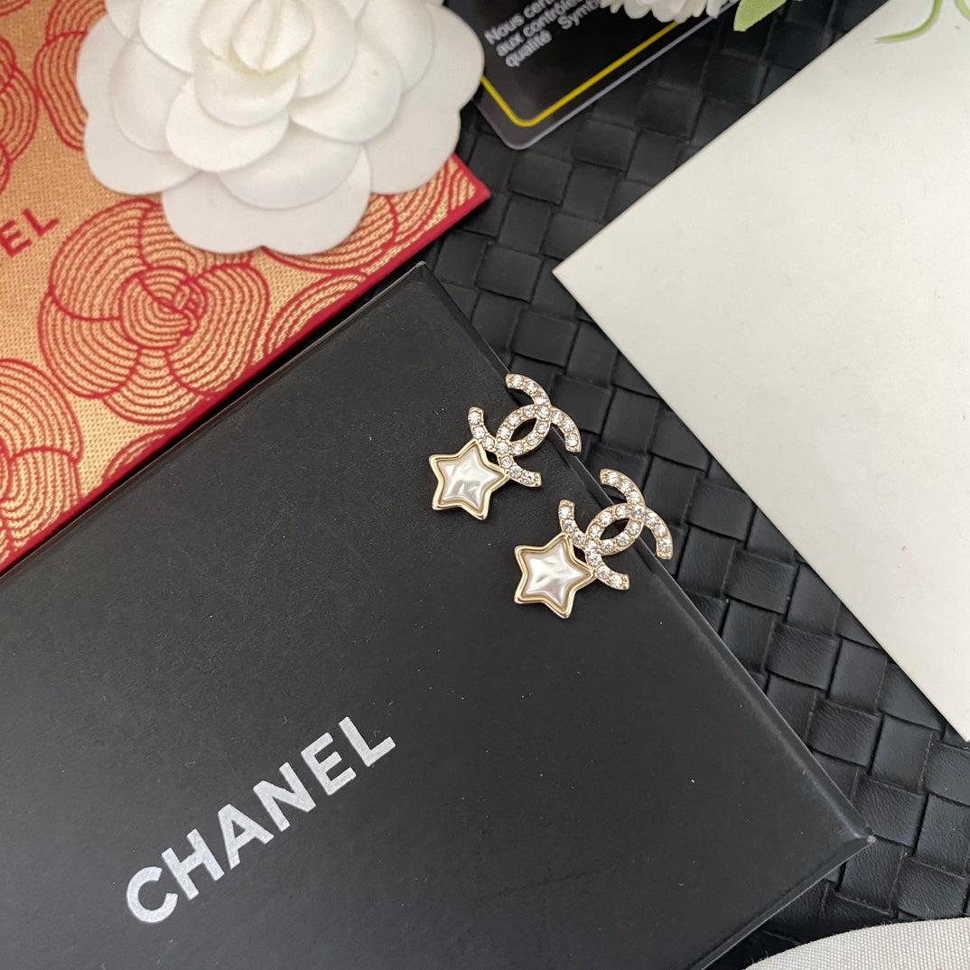 Star Pearl Drop Earrings