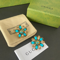 Vintage Resin Flower Earrings