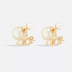 Versatile pearl letter earrings