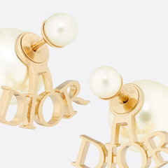 Versatile pearl letter earrings