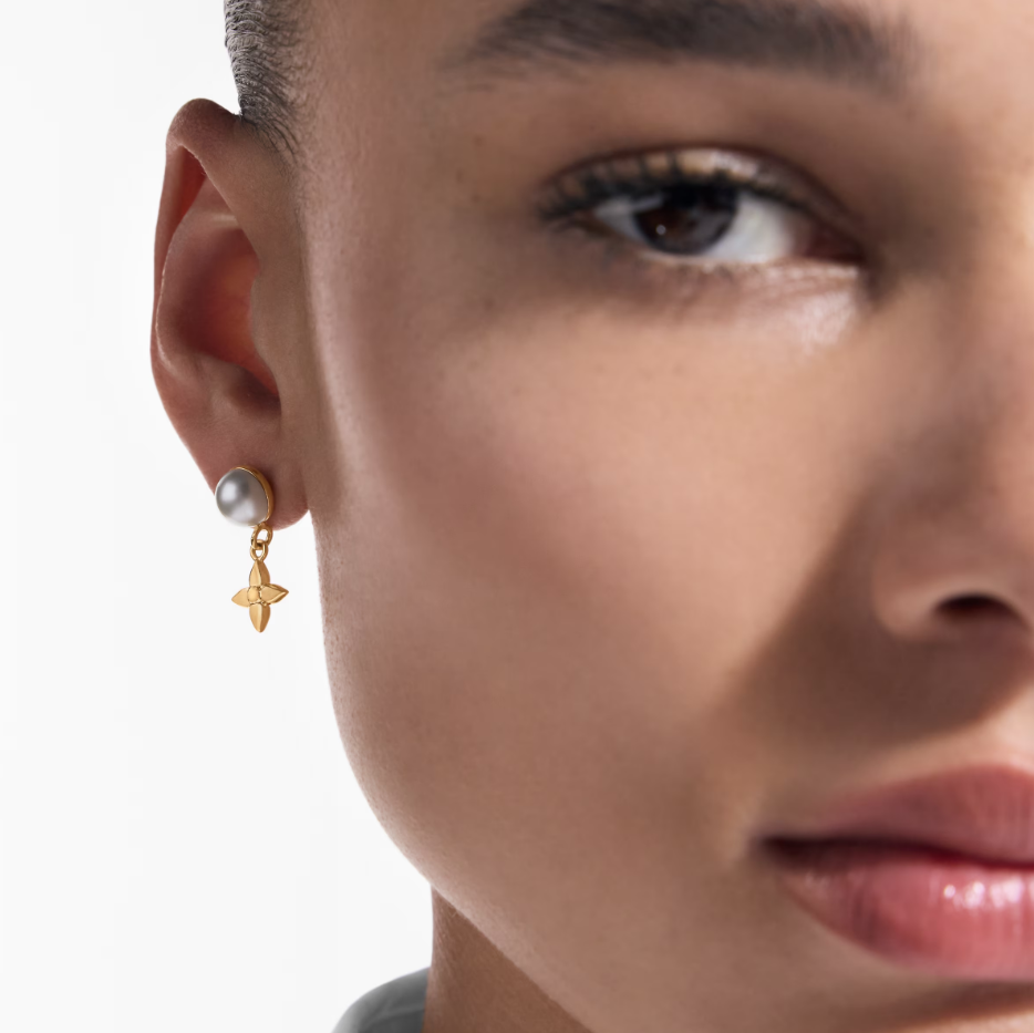 Pearl Flower Earrings Three-piece Set