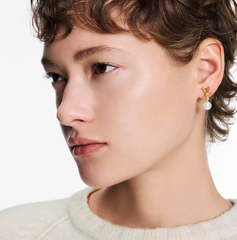Classic Pearl Drop Earrings