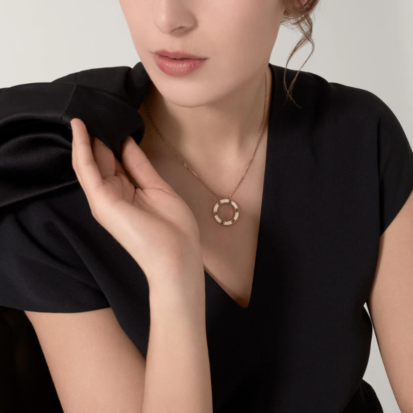 Classic Round Diamond Necklace