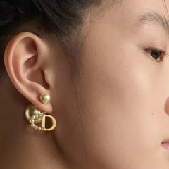 Stylish Pearl Two-Wear Earrings
