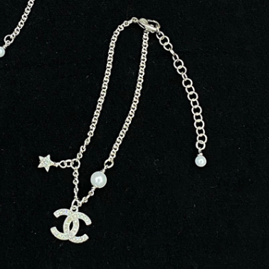 Sparkling Diamond Star Necklace